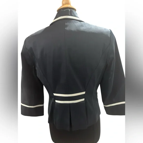 Sharagano’s Women’s Navy Blue Blazer w/ White Trim-size 12 - Picture 7 of 11